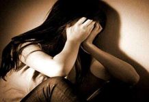 छठवीं की छात्रा से खेत मे दुष्कर्म की घटना के बाद आरोपी हुआ फरार, कुंडेश्वर टाइम्स ब्यूरो राहुल व्यास के साथ मोहन पटेल की रिपोर्ट