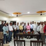 स्थानीय सर्किट हाउस में कैबिनेट मंत्री माननीय ओमप्रकाश सकलेचा के मुख्य आतिथ्य में सकल व्यापारी संघ झाबुआ द्वारा झाबुआ में लघु उद्योगों के विस्तार के विषय में बैठक का आयोजन