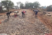 मजदूरों के चेहरे पर आई मुस्कुराहट ग्राम पंचायत में मिल रहा रोजगार