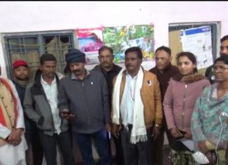 *भगवती मानव कल्याण संग़ठन ने लोकायुक्त सागर से पकड़वाया, रगे हाथ धरा गया समिति प्रवन्धक* (लगातार किसानों के हक की लड़ाई लड़ता रहता है संग़ठन) / कुंडेश्वर टाइम्स समाचार संपादक मोहन पटेल की खास रिपोर्ट