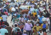 गांवों और कस्बों की ओर कोरोना की तीसरी लहर का तूफान,सावधानी हटी दुर्घटना घटी,वैज्ञानिकों ने दी चेतावनी हो जाएं सावधान