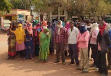 आमा वन नर्सरी के डिप्टी रेंजर पर गंभीर आरोप लगाते हुए समाजसेवी प्रहलाद प्रजापति ने तहसीलदार को सौंपा ज्ञापन, 24 घंटे का दिया अल्टीमेटम,शाहनगर से पं.संजय त्रिपाठी की रिपोर्ट