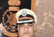 मासूम बालिका के साथ दुष्कर्म का मामला 24 घंटे मैं पुलिस की जांच पूरी, पुलिस ने आरोपी की पहचान की डीआईजी सागर रेंज सहित पुलिस बल आरोपी के शासकीय भूमि पर बने मकान अतिक्रमण को हटाने पहुंचा/ कुंडेश्वर टाइम्स समाचार संपादक मोहन पटेल की खास रिपोर्ट