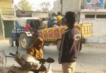 निवास चौकी क्षेत्र में धड़ल्ले से चल रहा रेत का अवैध कारोबार,दर्जनों ट्रेक्टर रात भर मचाते हैं धमाचौकड़ी,कुंडेश्वर टाइम्स ब्यूरो अनुराग द्विवेदी की रिपोर्ट
