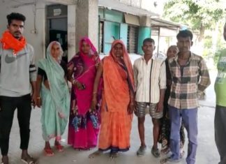 थ्रेसर में काम करते 13 वर्षीय मासूम बच्चे का कटी उगुलिया,बंधुआ मजदूरी का शिकार हुआ मासूम बच्चा,कुंडेश्वर टाइम्स ब्यूरो प्रमोद सिंह सेंगर की रिपोर्ट