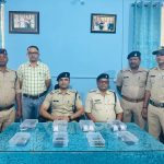 थाना प्रभारी एवं स्टाफ ने धोखाधड़ी करने वाले बड़े गिरोह का किया पर्दाफाश,10 मोबाइलों सहित लाखों की सामग्री जप्त,कुंडेश्वर टाइम्स उपसम्पादक सम्पति दास गुप्ता की रिपोर्ट