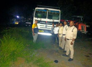 अवैध रेत व स्टोन डस्ट का परिवहन करते दो बाहन जप्त,खनिज विभाग सिंगरौली ने की कार्यवाही ।। कुंडेश्वर टाइम्स ब्यूरो अनुराग द्विवेदी की रिपोर्ट