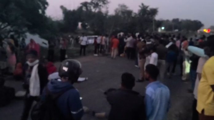 VideoCapture_20251109-204856