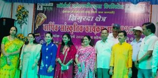 डिंपल भूमि व उनकी टीम ने श्रोताओ को किया मंत्र मुग्ध,झिंगुरदा क्षेत्र में वार्षिक् सास्कृतिक कार्यक्रम आयोजित।झिंगुरदा सिंगरौली से गोबिंद राज बिंद की रिपोर्ट